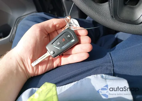 2019 Toyota Rav4 Le из США, поврежденный, VIN JTMF1RFV9KJ004298